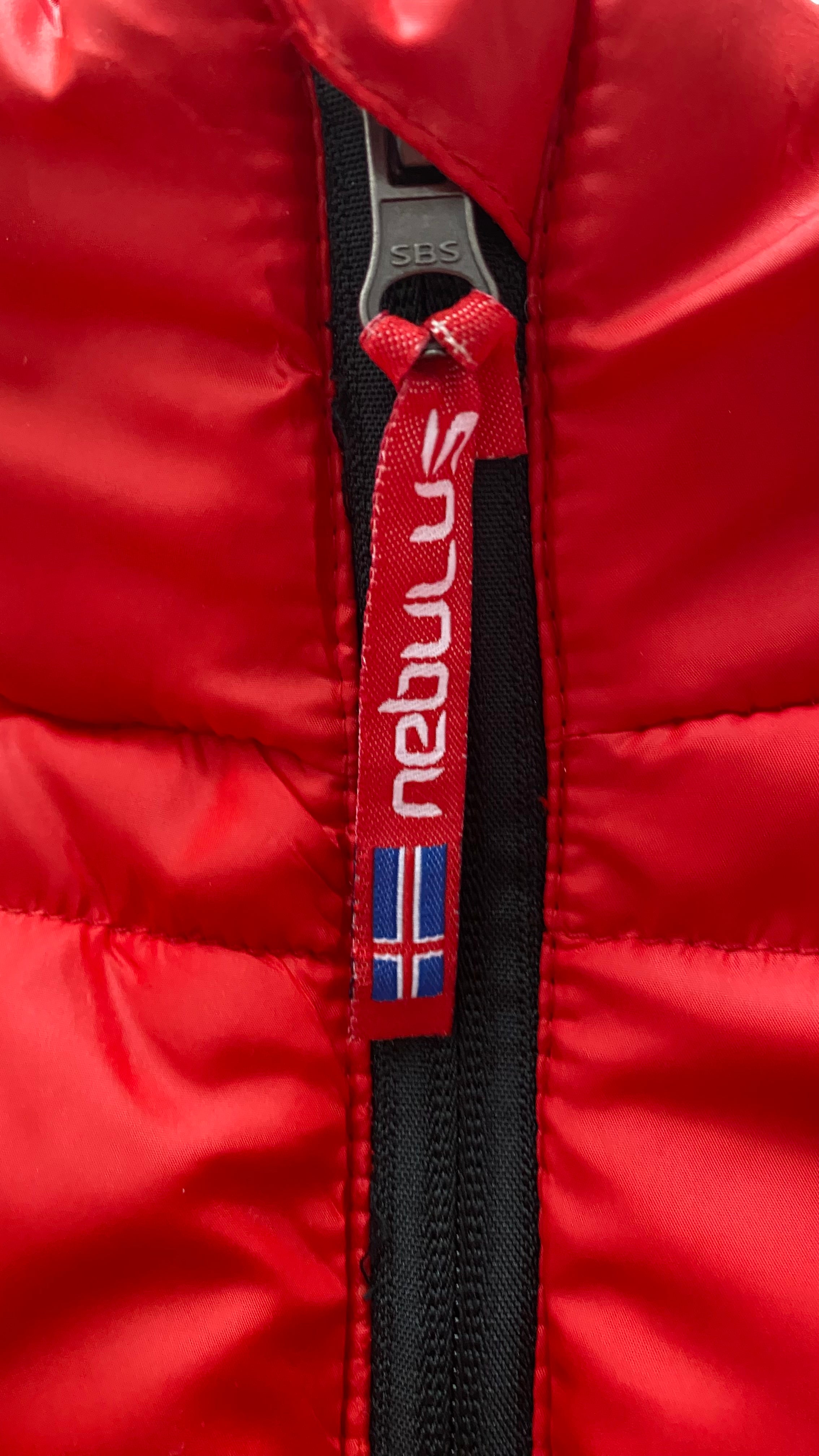 Bezrękawnik nebulus