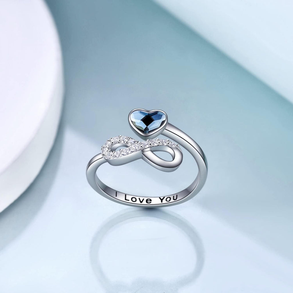 Damski pierścionek nieskończoności ze srebra 925, białe złoto.